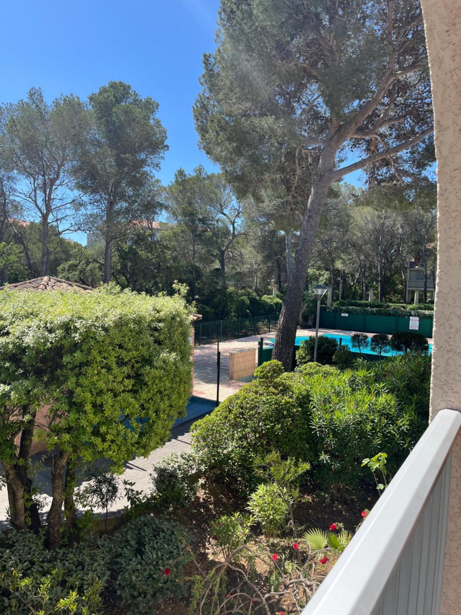 L'appart St Aygulf, 5mn A Pied Mer, Piscine, Tennis * Fréjus